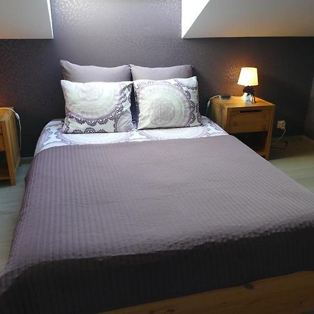 Aux Cosmos Bed & Breakfast Olne Exterior foto